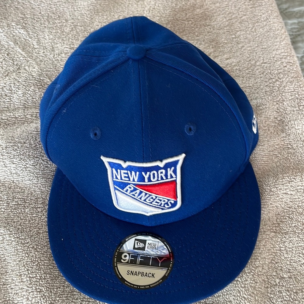 New York rangers snapback hat-brand new-never worn